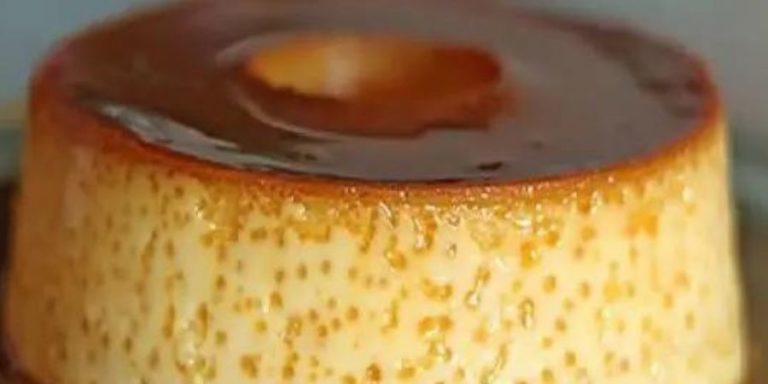 Pudim prático sem ovo 5 ingredientes sem forno