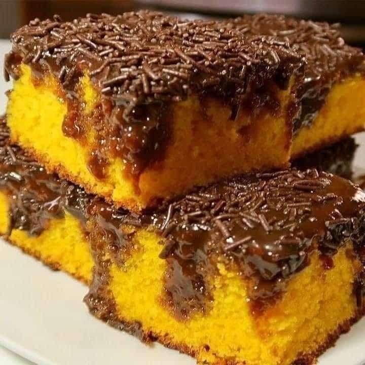 bolo de cenoura com cobertura de brigadeiro mole