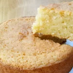 Bolo de coco sem farinha leite e manteiga molhadinho