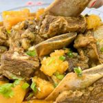 costela com mandioca