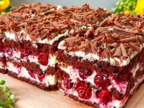 bolo de natal com geleia de cereja