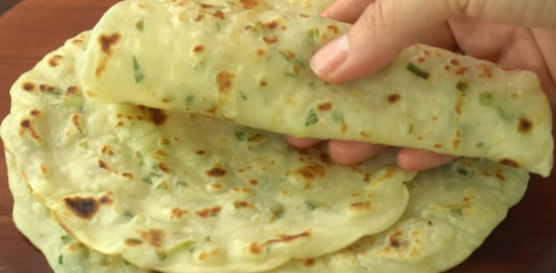 panqueca de pão de alho